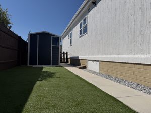 Garden & Shed- click for photo gallery